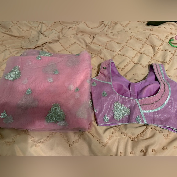 Pink Modern Saree - perfect condition - Picture 4 of 4